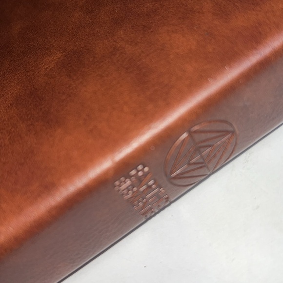 Earth’s Elements Chakra Journal - Picture 6 of 8